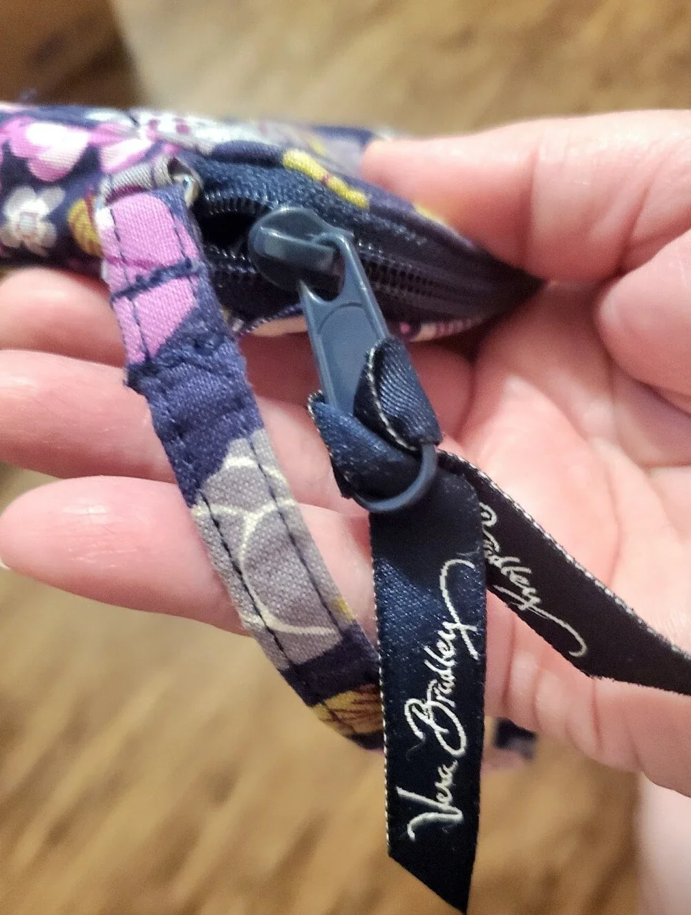Vera Convertible Nightingale Wristlet